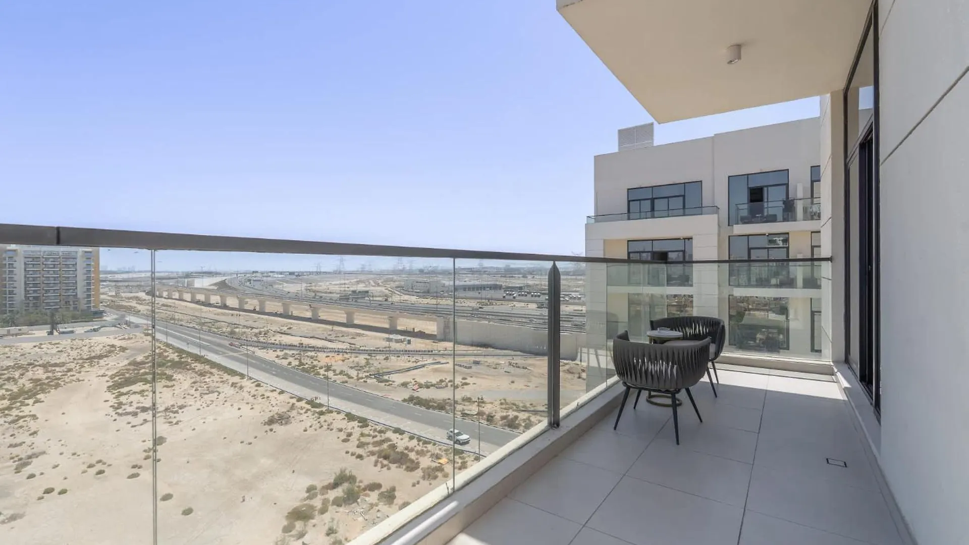 A Prime Studio That Sleeps 2 In Jebel Ali Dubai